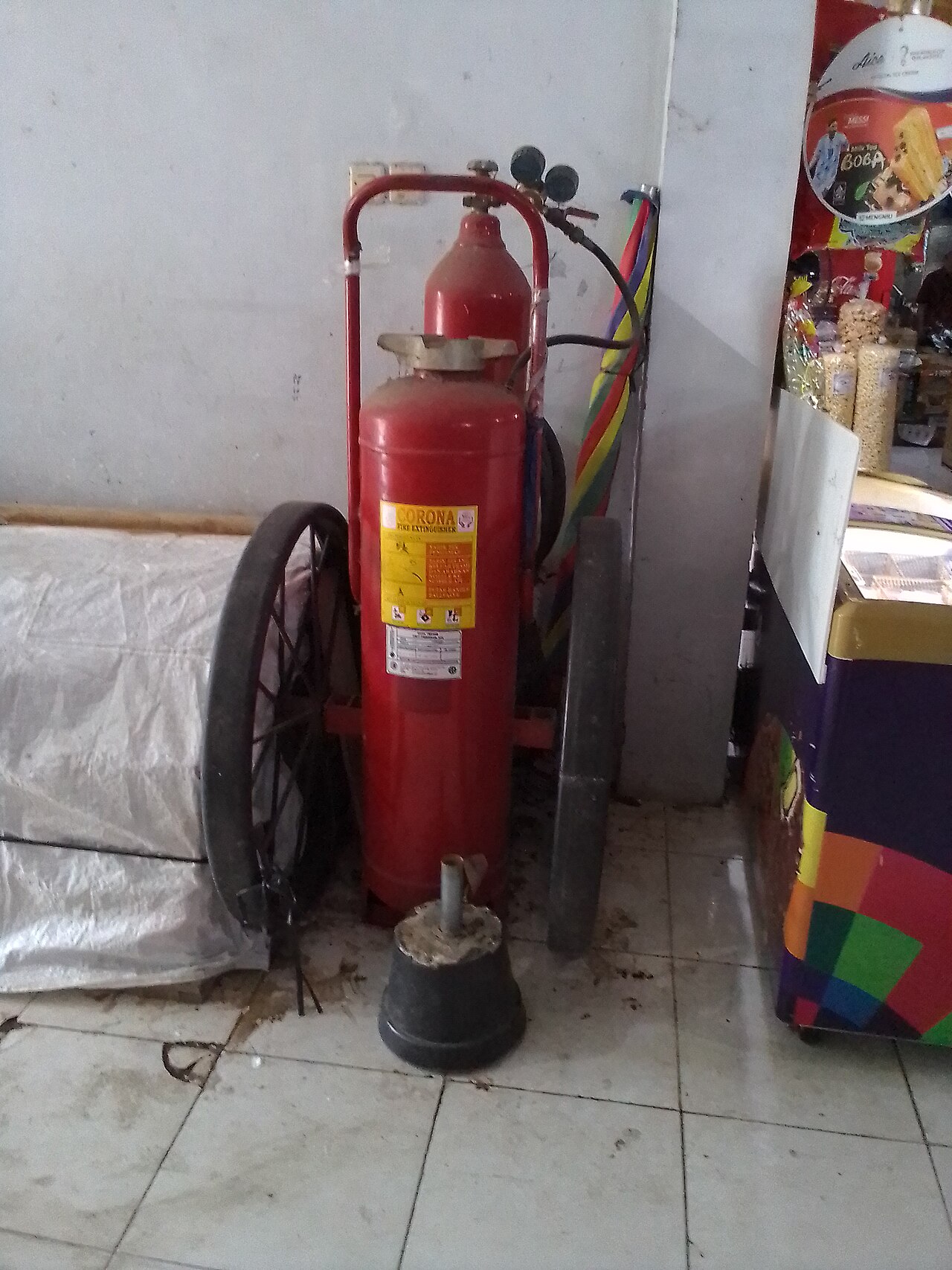 Operasi pemadaman kebakaran ulugawo